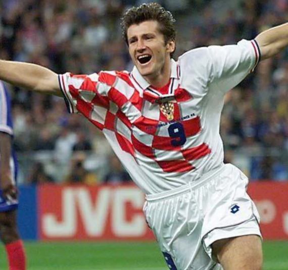 1998 Croatia Retro Shirt - Home