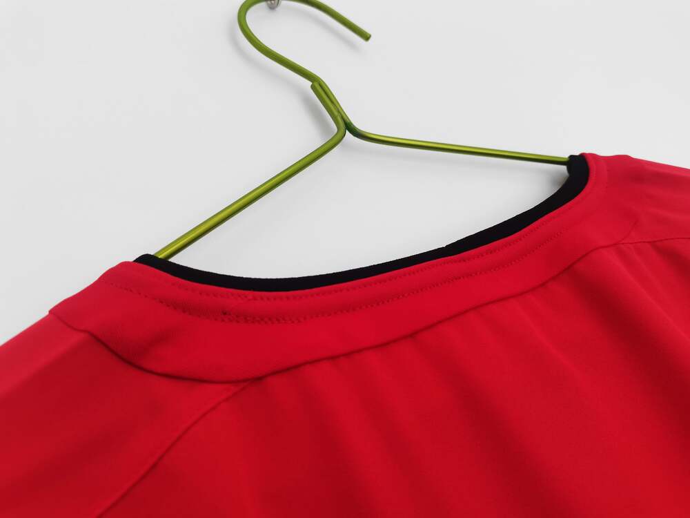 03 04 manchester united retro Shirt long sleeves