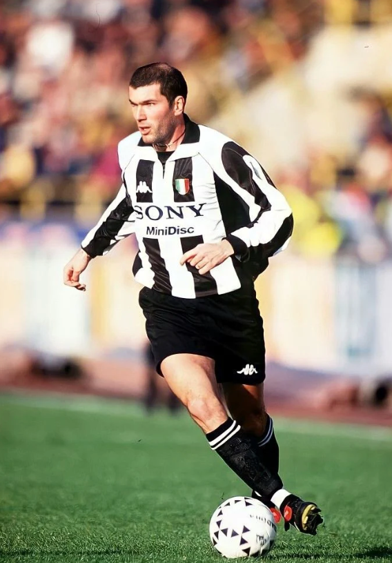 juventus retro Shirt 1997 1998 long sleeve home