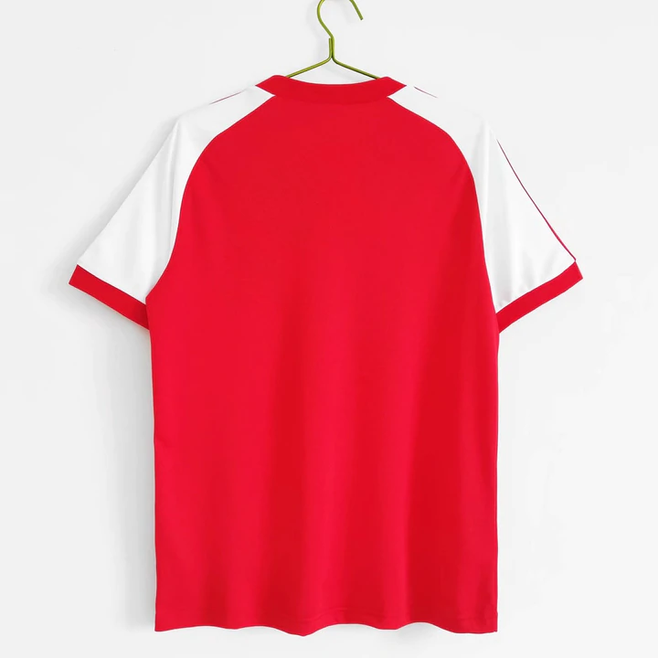 wales 82 retro home Shirt