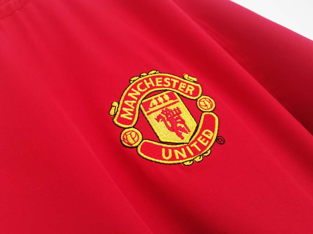 03 04 manchester united retro Shirt long sleeves